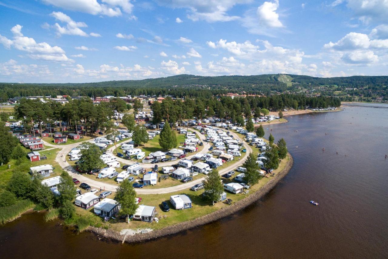 ホテル First Camp Siljansbadet - Raettvik エクステリア 写真